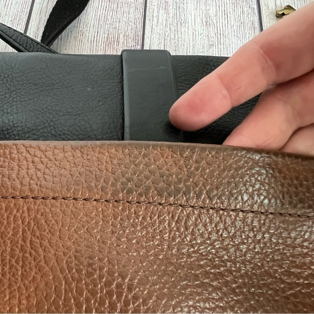 Fossil Multi Color Crossbody Purse - image 4